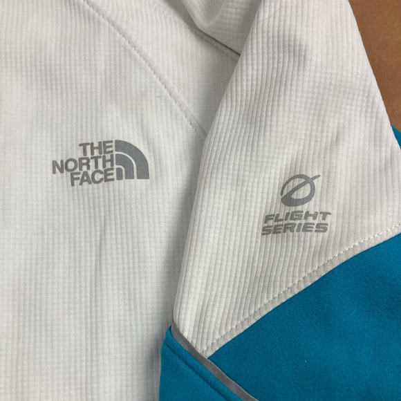 The North Face Flight Series Windstopper Soft Shell Jacket - Picture 3 of 6